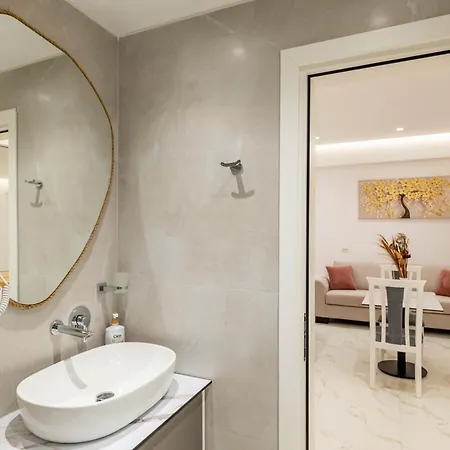 Afriol Appartamento Sarandë