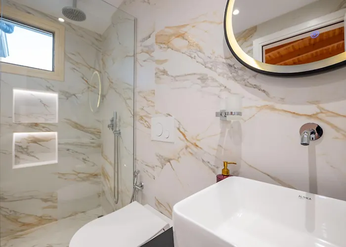 Apartment Afriol Sarandë