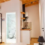 Afriol Appartamento Sarandë