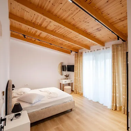Afriol 아파트 Sarandë